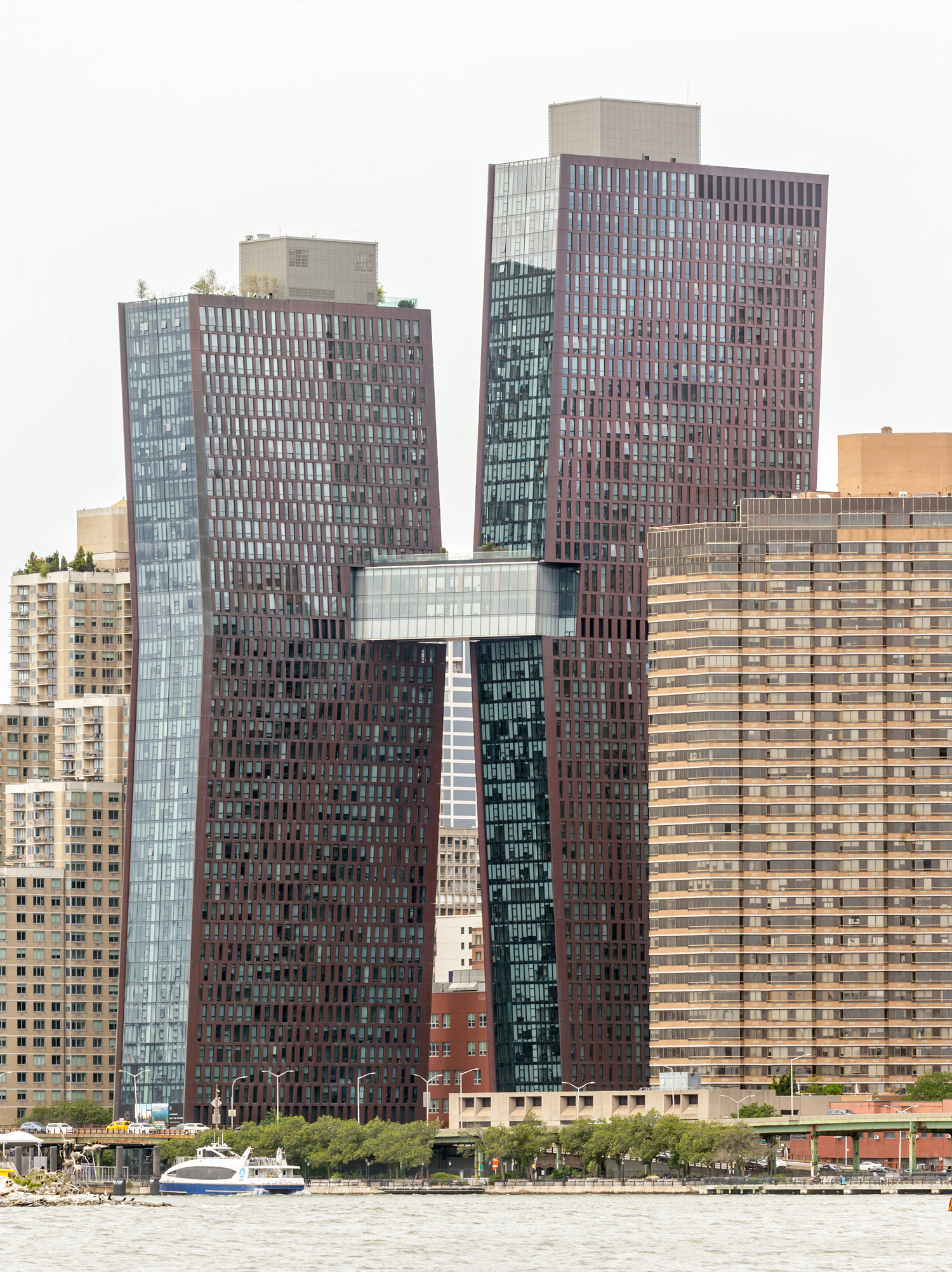 American Copper Buildings West Tower, New York City - View from Queens. © Mathias Beinling